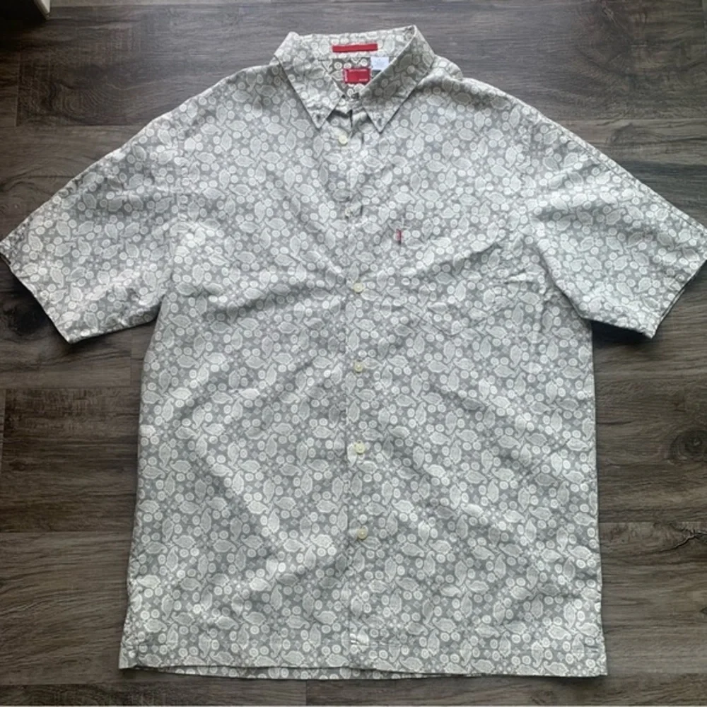 Men's Levi's Paisley Patterned Casual Button Down Collared Shirt